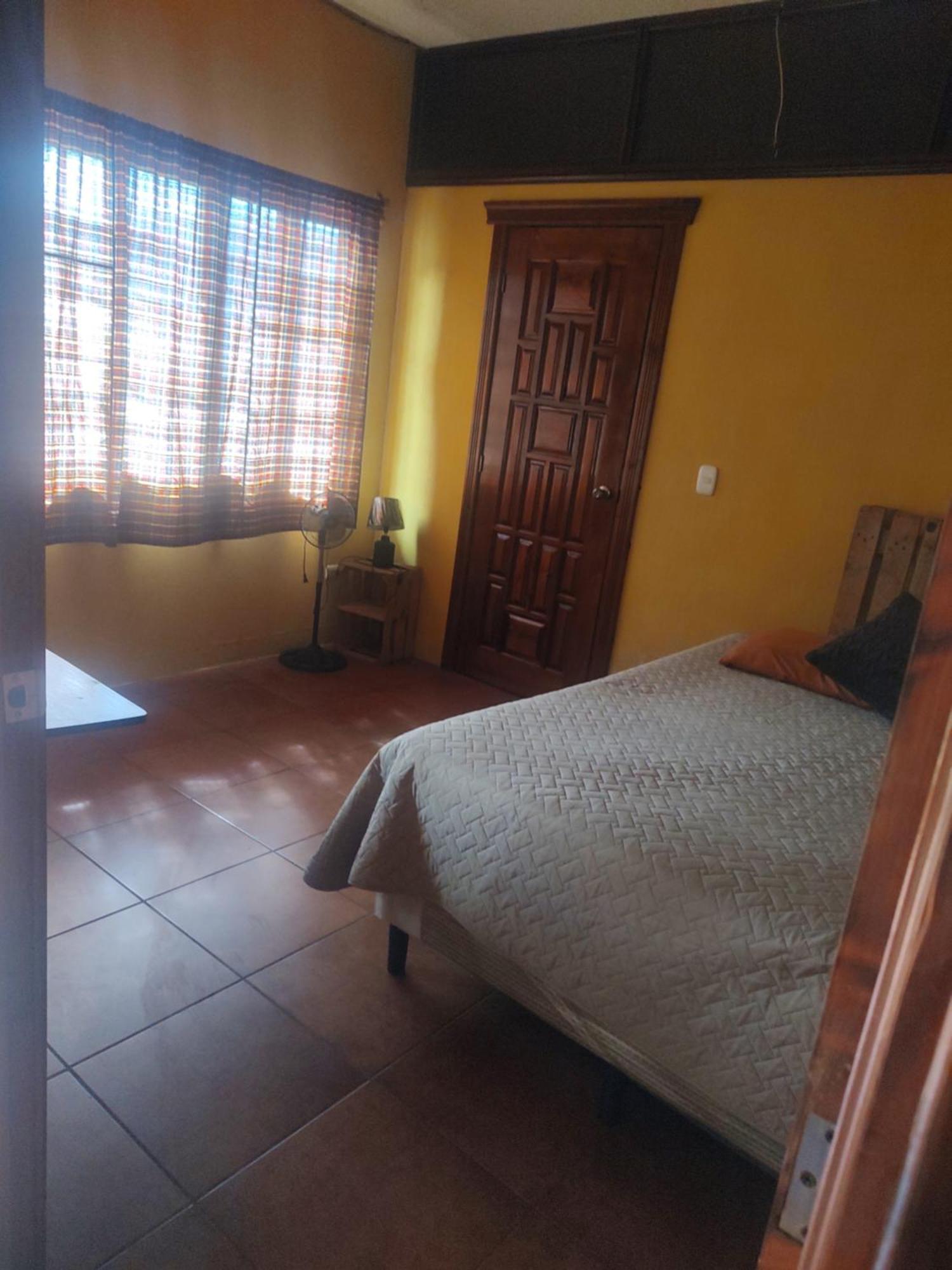 Hosteria del Centro Santiago Atitlán Esterno foto
